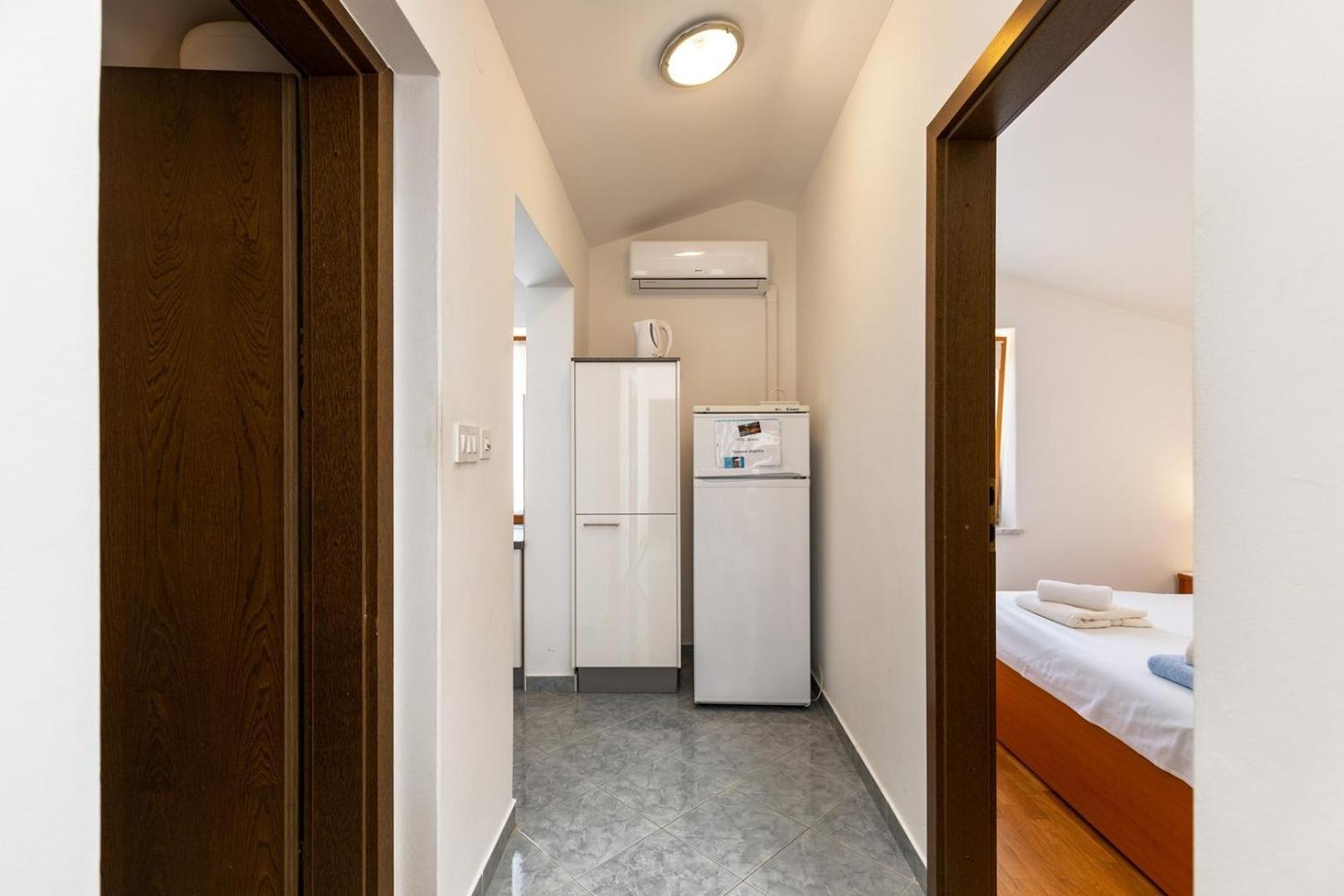 Apartments Pino Rabac Cameră foto